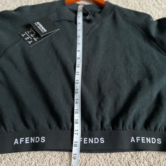 NWT Afends Hemp Homebase Cropped Long sleeved Black Sweater Sz 4 or Small - Picture 9 of 12